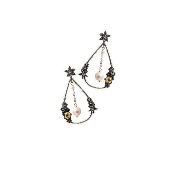 Pearl basket earrings